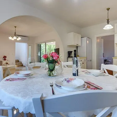 Villa Laura *