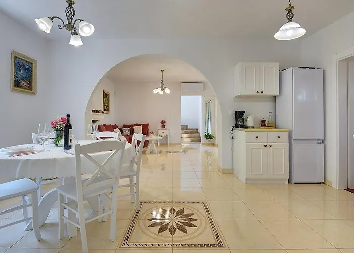 Villa Laura *