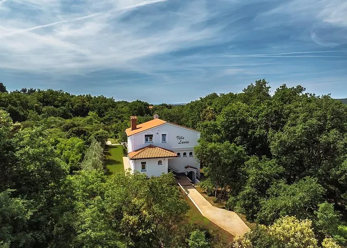Villa Laura *