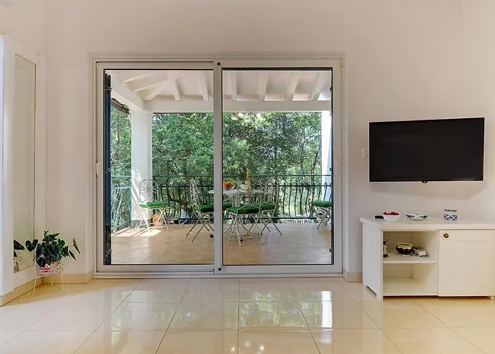 Villa Laura *